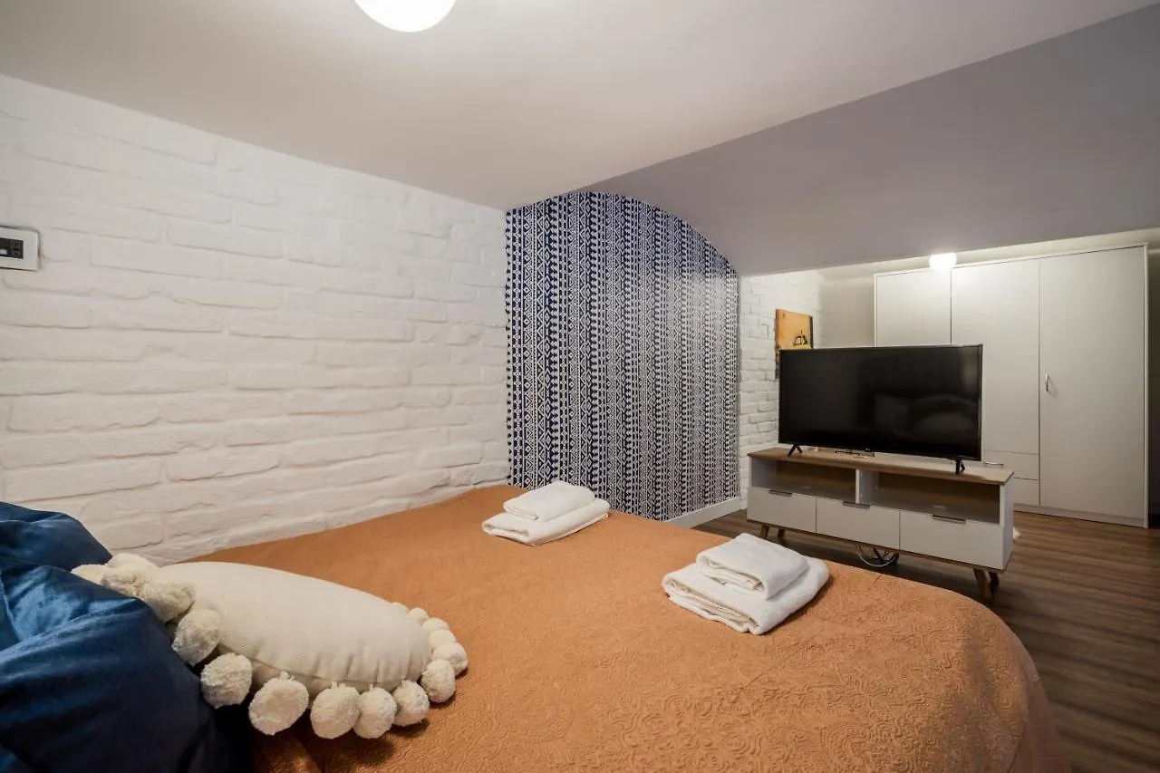 Colorful Designer Home In The Heart Of Budapest